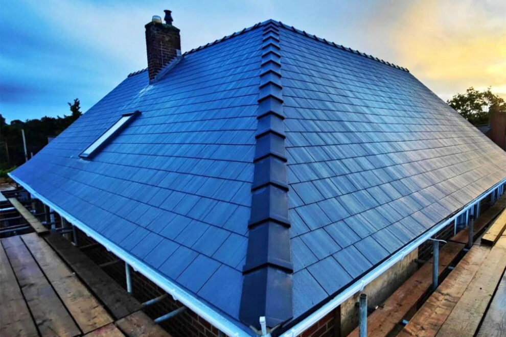 New Tiles, Guttering and Flashing, Wimbledon. Merton Roof Repairs. Guttering Repairs in Surrey & South West London. Merton Roof Repairs. Soffit and Fascia Repairs in Surrey & South West London